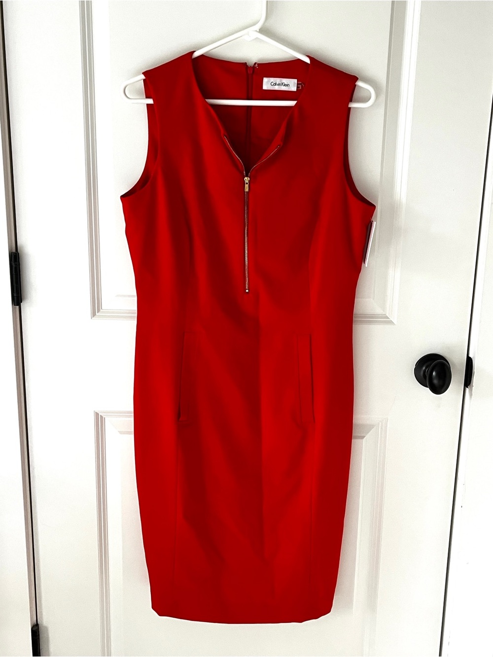NWT Calvin Klein Red Sleeveless Zip-Front Sheath Dress Size 10